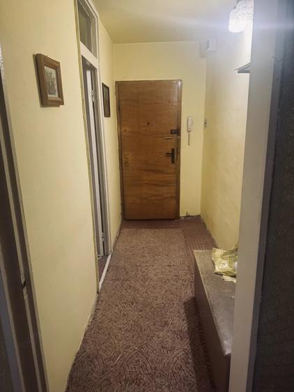 Apartament cu 2 camere semidecomandat în Aradului
