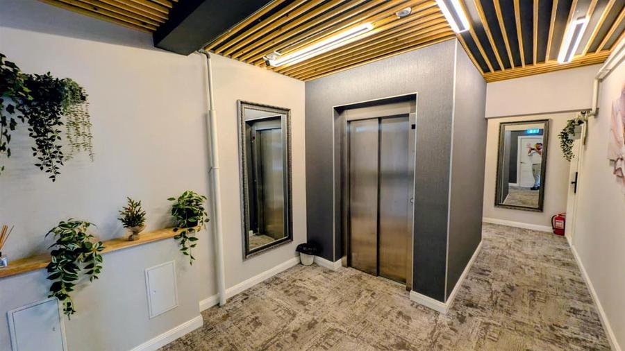 Apartament cu 2 camere decomandat în Păcurari