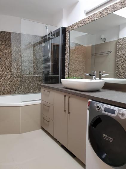 Apartament cu 2 camere semidecomandat în Torontalului