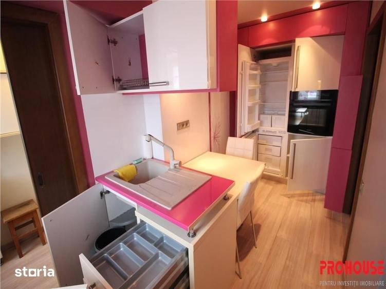 Apartament cu 2 camere decomandat în Ultracentral