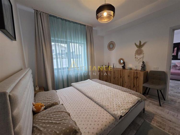 Duplex cu 3 camere cu Canalizare în Central