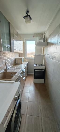 Apartament cu 2 camere decomandat, mobilat în Brâncoveanu