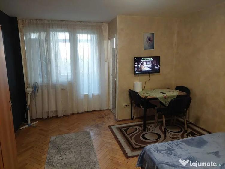 Garsonieră în Giurgiului