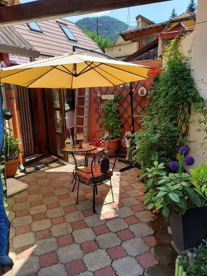 Casă cu Teren 103 Mp în Schei