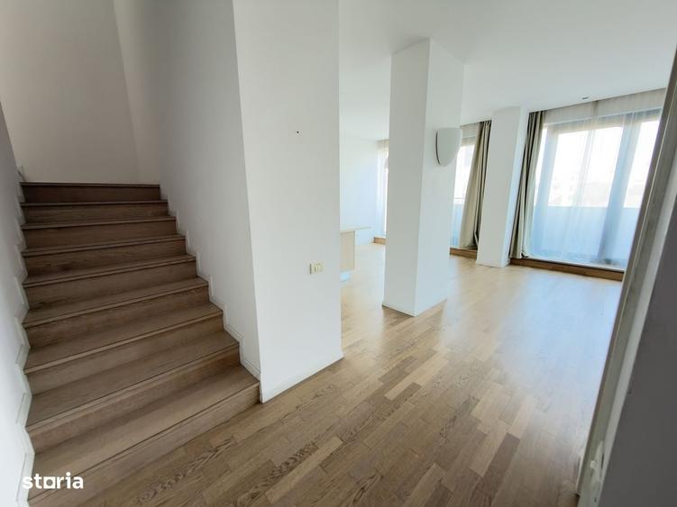 Apartament cu 3 camere în Universitate