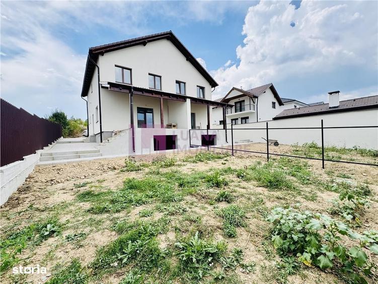 Casă cu 4 camere în Central
