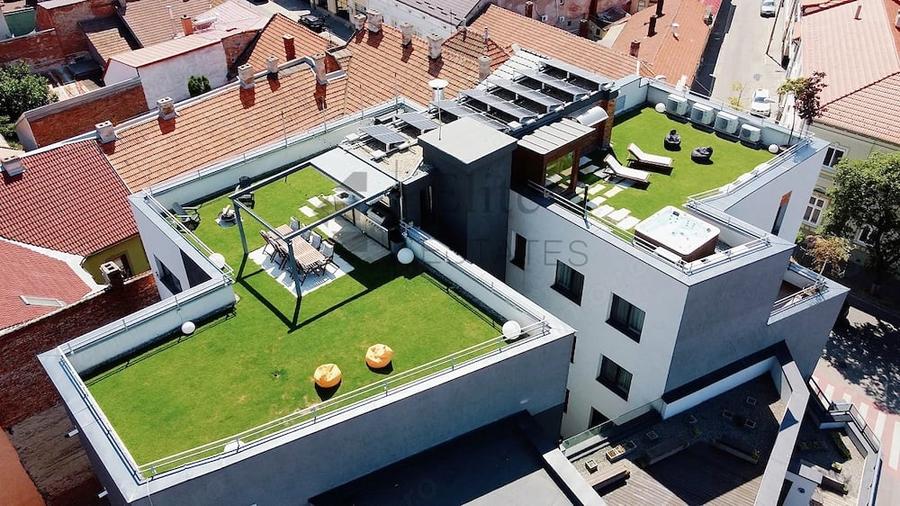 Apartament cu 4 camere în Central