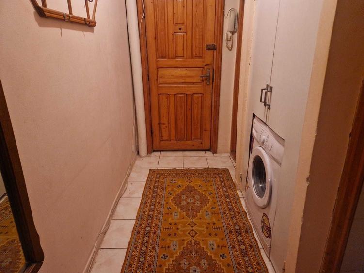 Apartament cu 2 camere nedecomandat în George Enescu