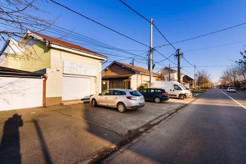 Spațiu comercial, de 232 mp, în Iosia