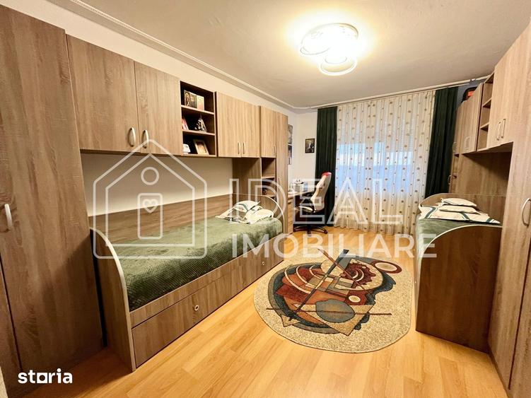 Apartament cu 2 camere decomandat în Vasile Aaron