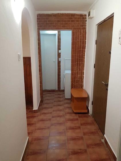 Apartament cu 2 camere decomandat în Zorilor