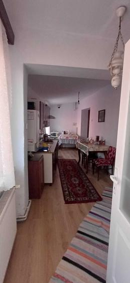 Casă cu 3 camere în Exterior Vest