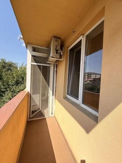Garsonieră decomandată, mobilată în Apărătorii Patriei