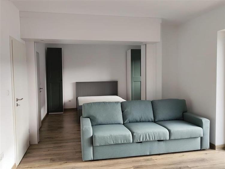 Apartament cu 2 camere decomandat, mobilat în Avantgarden