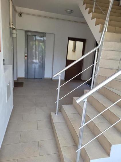 Apartament cu 3 camere în Dacia