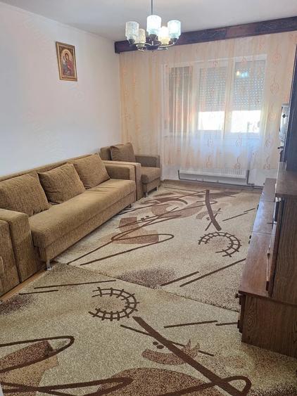 Apartament cu 2 camere decomandat în UTA