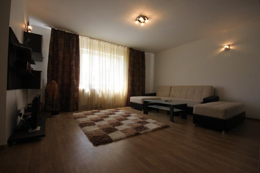 Apartament cu 2 camere semidecomandat în Băneasa