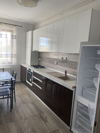 Casă cu 2 camere în Central