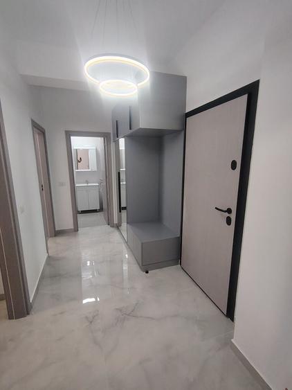 Apartament cu 2 camere decomandat în Cățelu