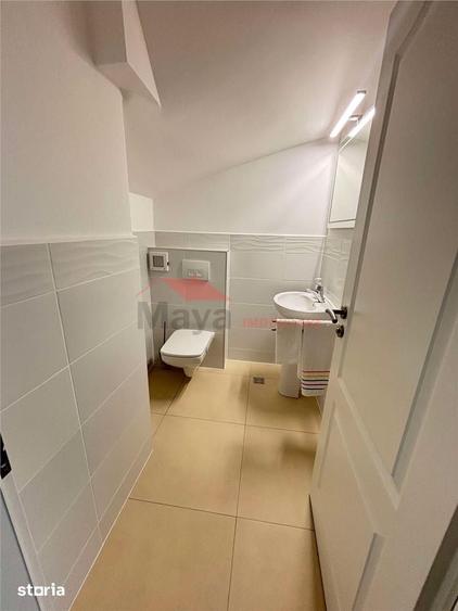 Casă cu 3 camere cu Teren 200 Mp în Central