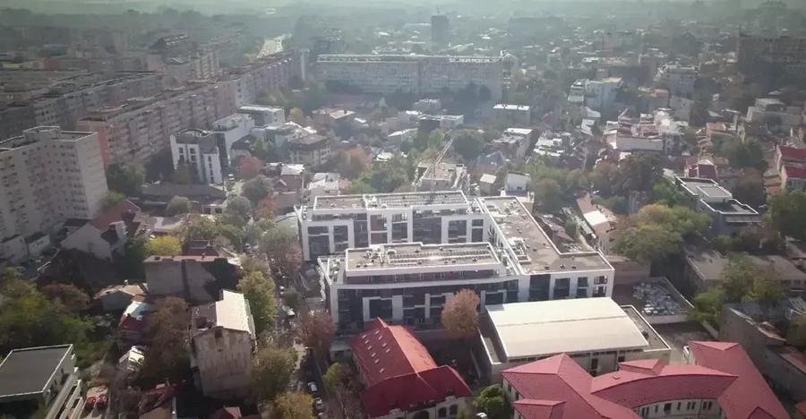 Apartament cu 2 camere decomandat în Foișorul de Foc
