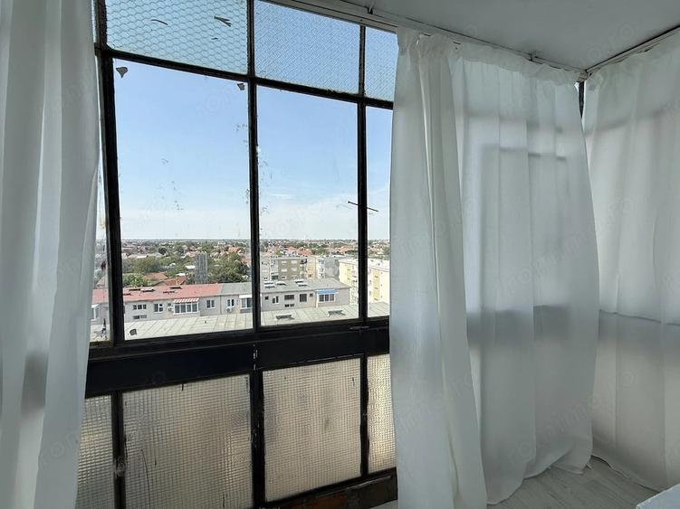 Apartament cu 3 camere decomandat în Aradul Nou