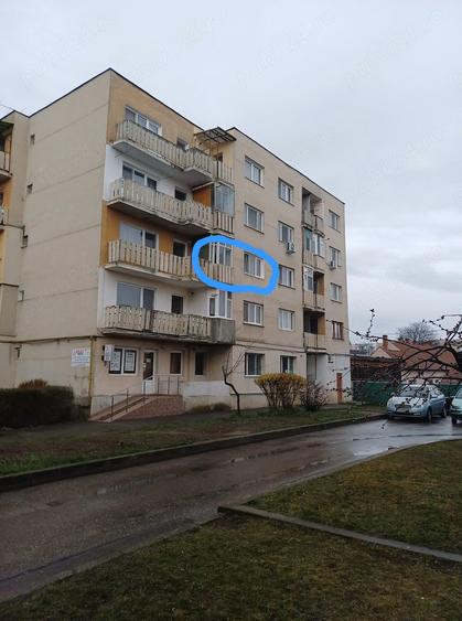 Garsonieră decomandată în Central