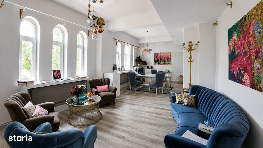 Spațiu comercial, de 974 mp, în Piața Centrală