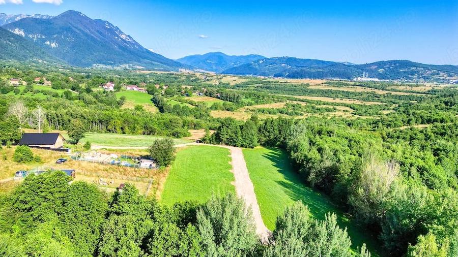Teren de 500 mp, în Moieciu