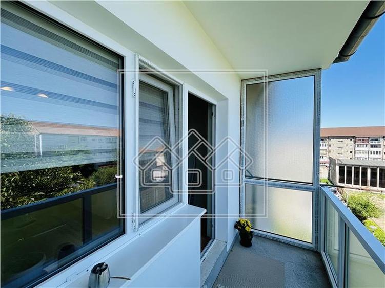 Apartament decomandat, 3 camere, 2 bai, 2 balcoane - Strand - 7