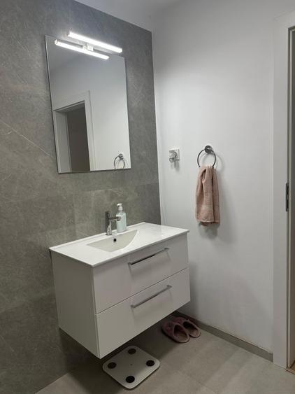 Apartament cu 2 camere decomandat în Grigorescu