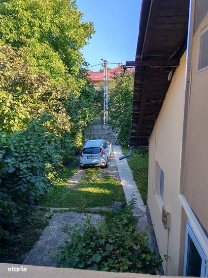 Casă cu 4 camere cu Teren 530 Mp în Răzvad