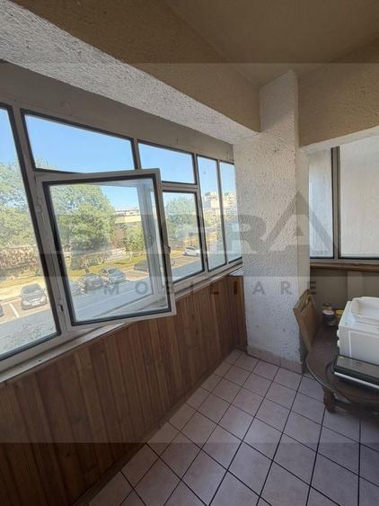 Apartament cu 3 camere decomandat, mobilat în Mărăști