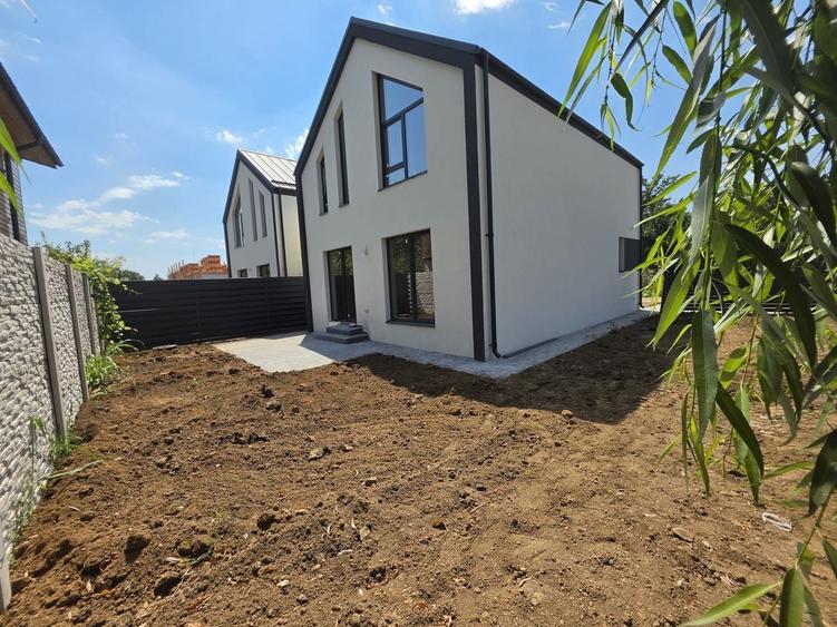 Vila 4 Camere | 400m de STV - 3