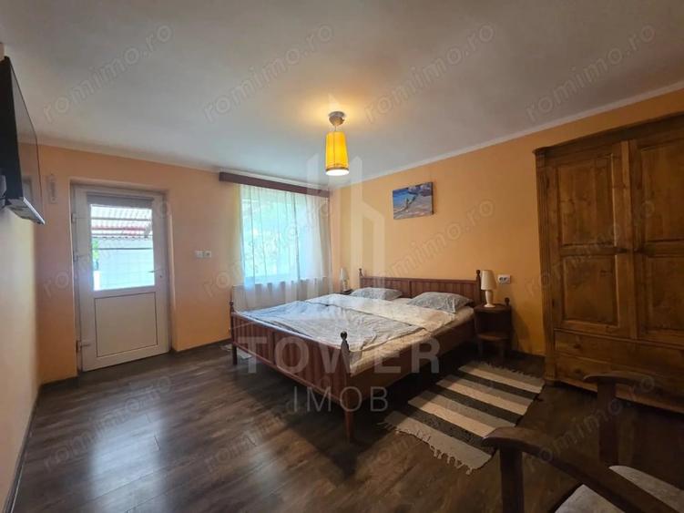 Casă cu Teren 1929 Mp în Bruiu