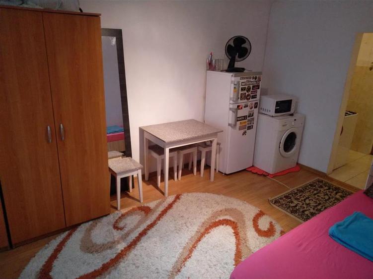 Garsonieră semidecomandată în Aradului