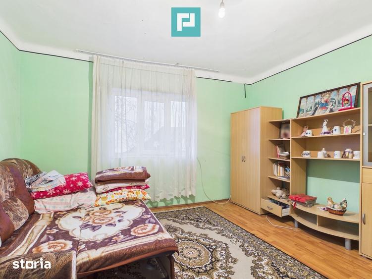 Casă cu 3 camere cu Teren 5000 Mp în Sânmartin