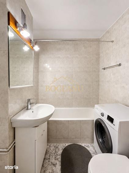 Apartament cu 3 camere decomandat în Torontalului