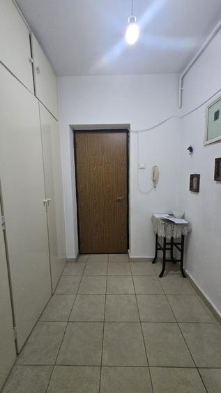 Apartament cu 2 camere semidecomandat în Drumul Taberei