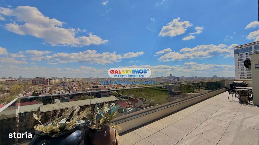 Apartament cu 5 camere decomandat în Tei
