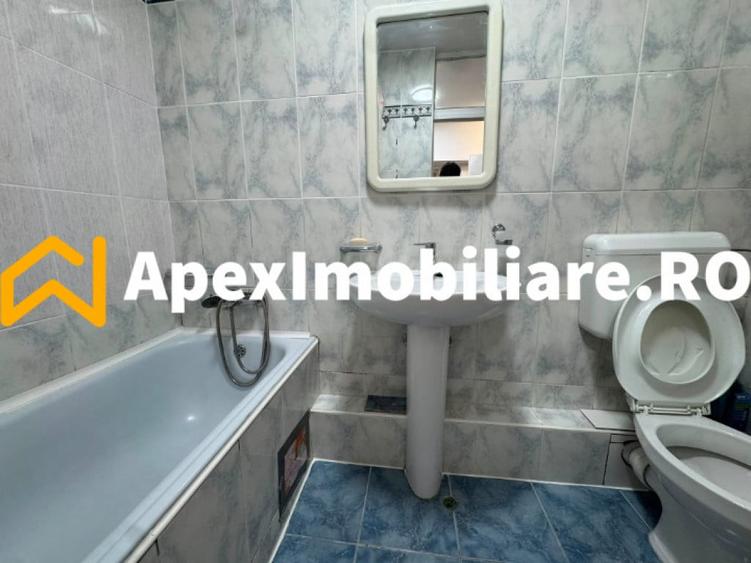 Garsonieră în Decebal