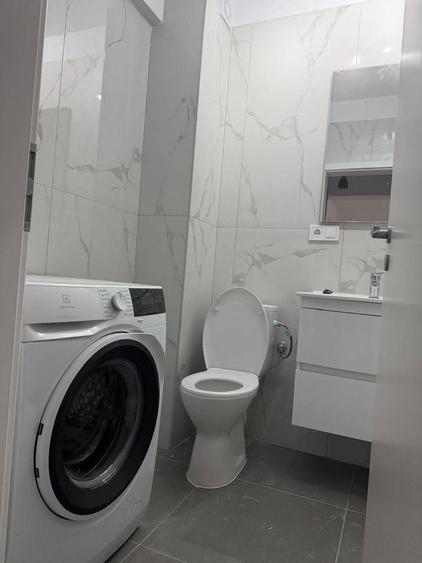 Apartament cu 2 camere semidecomandat în Odăi
