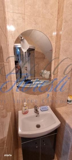 Apartament cu 3 camere semidecomandat în Florești — fotografia 3