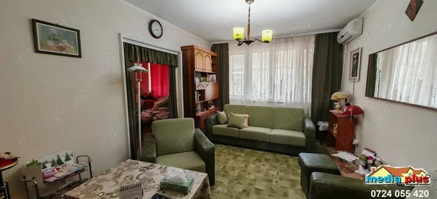 Apartament cu 4 camere semidecomandat în Mazepa 1
