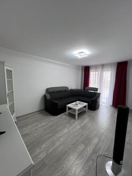 Apartament cu 2 camere decomandat în Exterior Vest