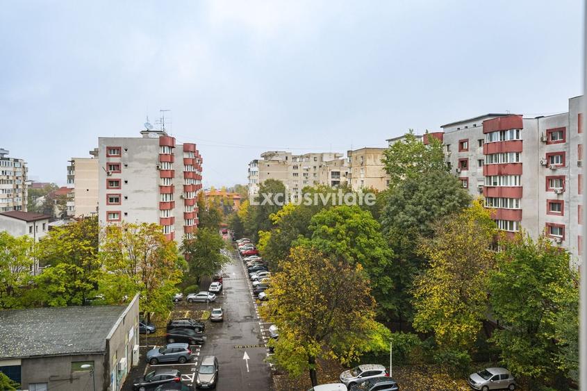 Apartament cu 4 camere decomandat, mobilat în 13 Septembrie