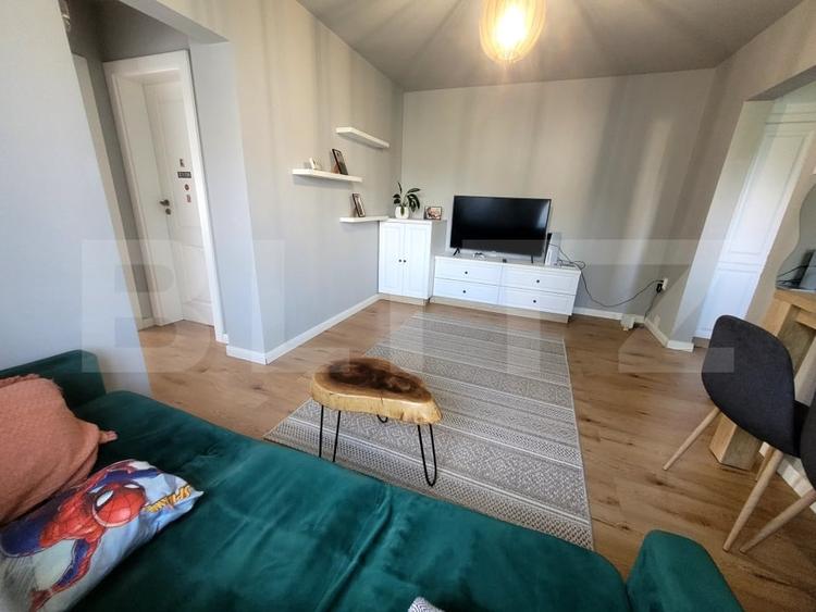 Apartament cu 3 camere semidecomandat, mobilat în Mănăștur