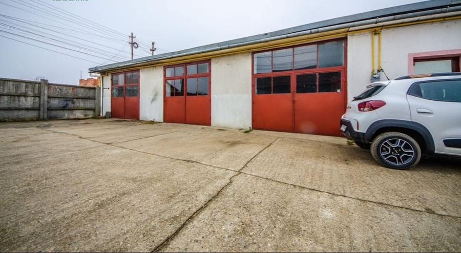 Spațiu comercial, de 200 mp, în Bujac