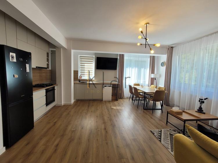 Apartament cu 3 camere semidecomandat, mobilat în Florești