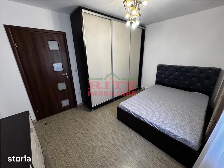 Apartament cu 3 camere semidecomandat în Ultracentral
